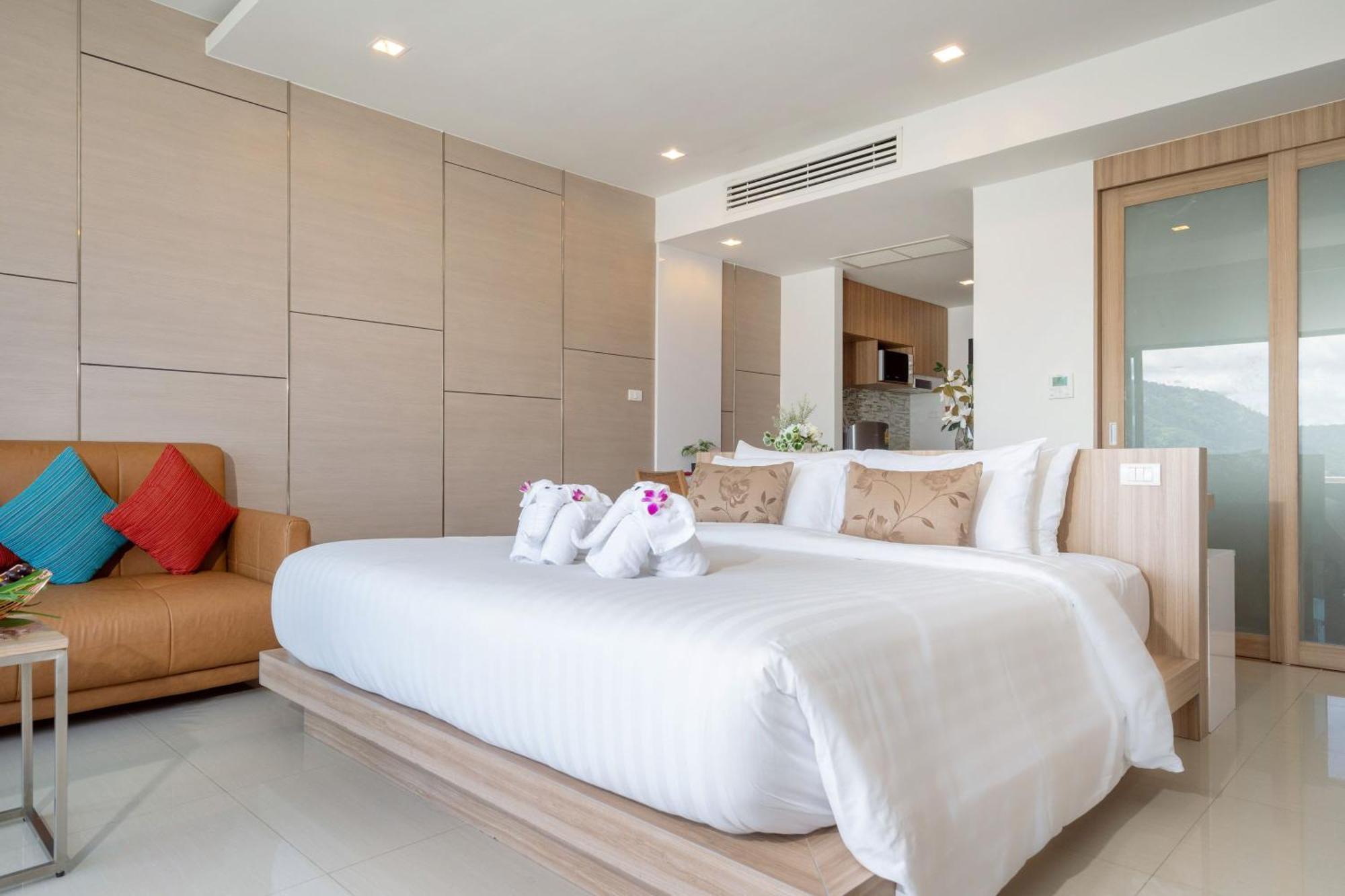 Patong Bay Hill Otel Dış mekan fotoğraf